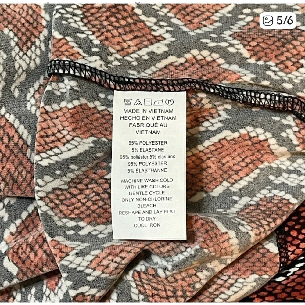 Michael Kors Exotic Snake Print Top Women's Fashion Shirt NWT‎